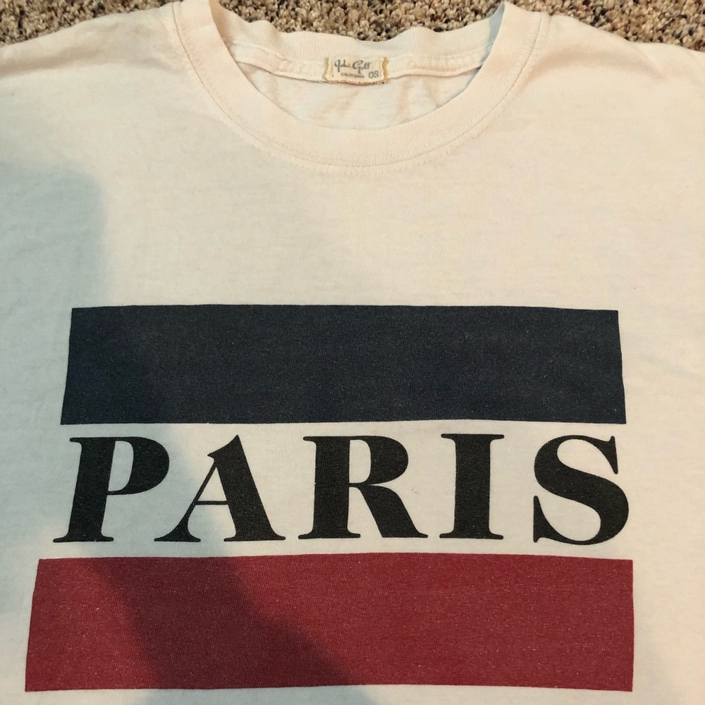 brandy melville Paris graphic tee shirt iconic